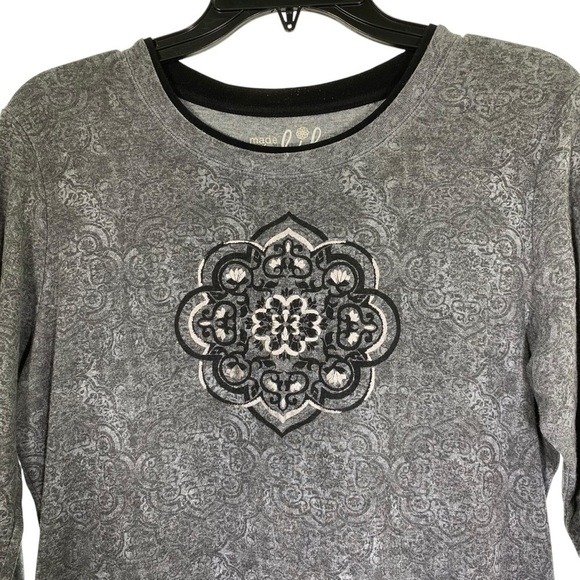 MADE FOR LIFE Women's size L Gray Graphic Long Sleeve Tee - Picture 2 of 6